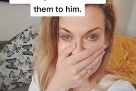 How do I go back?' Fitness progress picture blunder leaves mum mortified