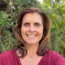 Sharon Strong's Instagram, Twitter & Facebook