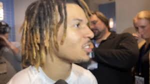 Cole Anthony takes off the glasses during UNC vs. Notre Dame game