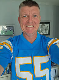 Apart from the team you support what nfl teams do you have a soft spot for?  For me it's the Colts Steelers Eagles Packers Browns and bills