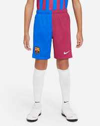 The barcelona football stadium is the 3rd largest football stadium in the world after the stadiums in sao paulo, brazil and mexico city. Fc Barcelona 2021 22 Stadium Home Away Fussballshorts Fur Altere Kinder Nike De