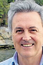 Dishwasher' turned creative visionary in two cities