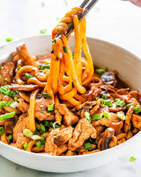 Pin By Pamela Albright On Who You Calling Chicken Hoisin Chicken Chicken Udon Noodles Chicken Udon