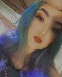 Autumn Salter's Instagram, Twitter & Facebook