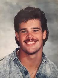 Robert Dudgeon's Instagram, Twitter & Facebook