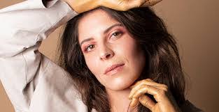 Anna Muse's Instagram, Twitter & Facebook