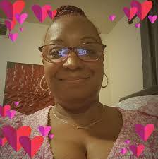 Marilyn Overman's Instagram, Twitter & Facebook