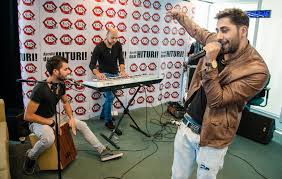 We are one of romania's most important labels for more than 25 years now. Connect R Despre Noi Ne Potrivim Mi Am Pus Tot Sufletul In Piesa Asta TrÄƒieÈ™te Muzica