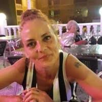 40+ "Joanna Benton" profiles