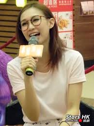日期： 31/10/2018 活動： bigbigvoice萬聖節東角好聲音嘉賓： teddy、黃建東、蝦頭、j.law、麥貝夷。  麥貝夷 sing sang song  karene covers 膽小鬼. éº¥è²å¤·æœ€æ–°åœ‹èªžæ­Œæ›² å›žéŸ³ Mvç†±æ'­ä»¥å‹‡æ•¢çš„è²éŸ³æ­Œé Œæ¯æ„› é™„å½±ç‰‡ Starshk