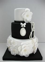 Black And White Wedding Cakes Black White Vintage Pearls Wedding Cake Black And White Wedding Cake Wedding Cake Pearls White Wedding Cake