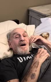 A family is a circle of strength, love, and laughter 💖💖💖