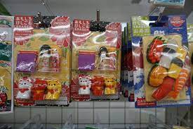 What To Buy At A Japanese 7 Eleven Convenience Store Japan Food Japanese Japan Travel