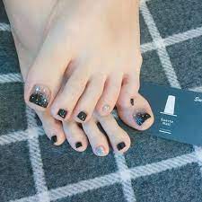 Pin you can easily use my profile to examine different pin types. Pedicure Y Disenos Para Unas Pies De Moda Tendencias 2019