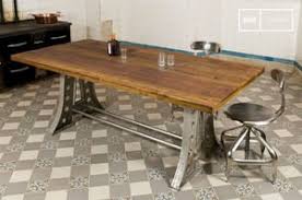 Parfaite stabilité et immobilisation dans position désirée. Table D Architecte En Teck 1928 Pib