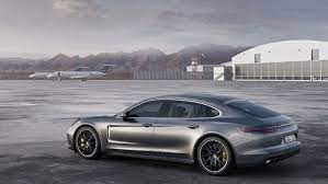 Porsche panamera articles and picture galleries. Porsche Ruft Panamera Modelle In Die Werkstatten