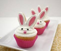 Creer Un Cupcake Special Paques Idee Creative Cupcakes Moule Cupcake Idees Pour Paques