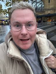 Eileen Coffey's Instagram, Twitter & Facebook