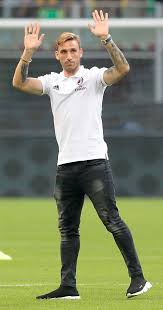 Lucas biglia has been married to cecilia ambrosio since december 16, 2011. Lucas Biglia Before Milan Craiova At Stadio San Siro On August 3 2017 Photo By Emilio Andreoli Getty Images Rossoneri Blog Ac Milan News