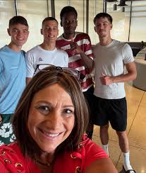 🎖Students with military connections such as veterans, active-duty military  personnel and qualified dependents (i.e. students using transfer of  eligibility chapter 33 benefits or chapter 35 benefits) are encouraged to  join the SC4