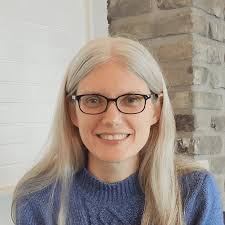 Carrie Luk's Instagram, Twitter & Facebook