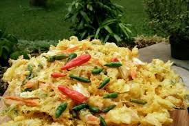 Ketika dibuat pepes, ikan teri basah yang sudah lunak dan cepat menyerap bumbu ini tidak perlu dikukus terlalu lama. Resep Olahan Ikan Teri