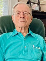 Dwight Clifford's Instagram, Twitter & Facebook