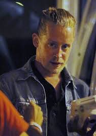 Macaulay Culkin with the Pizza Underground in Pomona, CA|Lainey Gossip  Entertainment Update