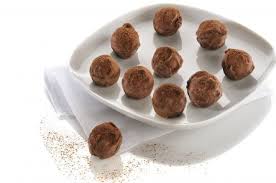 Recette Boules De Noel Au Caramel 750g Recette Nourriture Chien Caramel Dessert