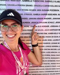 3° ano aqui 🫶🏻 Na corrida mais aguardada do ano 🤩 Esse ano o pódio não  veio, mas o propósito sempre é alcançado! Gratidão por ter saúde poder  viver isso 🙏 #runmore