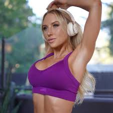 Lauren Dascalo - YouTube