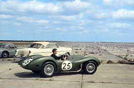 Carroll Shelby At Sebring 1954 Aston Martin Cars Classic Aston Martin Aston Martin Dbr1