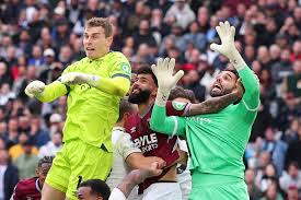 The full transcript of West Ham vs Arsenal incident as controversial audio  released