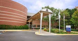 West suburban rehabilitation and sports medicine center, a medical group practice located in river forest, il. Our Locations West Suburban Medical Center
