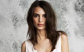 Check out full gallery with 2757 pictures of emily ratajkowski. Herunterladen Hintergrundbild Emily Ratajkowski 2020 4k Amerikanischen Promi Hollywood Superstars Stars Us Amerikanische Schauspielerin Portrat Emily Ratajkowski Fotoshooting Schonheit Fur Desktop Kostenlos Hintergrundbilder Fur Ihren