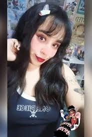 Hola me presento ✨❤️ Soy Lily Mugiwara 💗, tengo 24 años y cumplo el 30 de  julio ☺️Me gusta hacer Cosplay , mi comida favorita son la pizza y los  taquitos🌟... Me