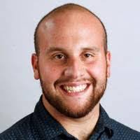 Karen Quinnell's Instagram, Twitter & Facebook