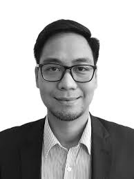 Performance Analysis and Optimization of the Coverage Probability in Dual  Hop LoRa Networks With Different Fading Channels