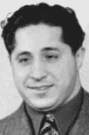 Current Capo Of The Storied Elmwood Park Crew, Rudolph “Rudy No  Chin/Chinless” Fratto. He Runs Elmwood Park With A Iron Fist And The  Younger Guys In The Crew Look At Him Like