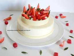 Fraise Jacqueline D Apres Arnaud Lacroix Streusel Amande Dacquoise Amande Et Citron Vert Confit De Fraises Creme Et Chantilly Vanille En 2020 Gateaux Et Desserts Desserts Aux Fruits Citron Vert