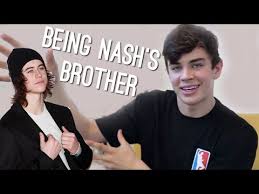 — hayes grier, internet personality and younger brother of carolina panthers quarterback will grier, was arrested in mecklenburg county friday afternoon. Hayes Grier Bio Facts Family Life Of Viner Youtube Personality