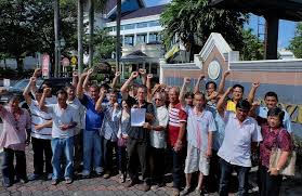 Beliau kini menyandang jawatan sebagai timbalan menteri pendidikan i pada 10 mac 2020. Mambang Di Awan Farmers Want Land Not Houses Edgeprop My