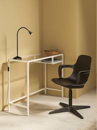 Glass chair mats are the premier chair mat material. Vittsjo Laptop Table White Glass 39 3 8x14 1 8 Ikea