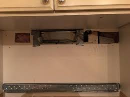 Finde die besten angebote für small microwave und spare zeit & geld. Best Way To Install Outlet In Cabinet Above Microwave Doityourself Com Community Forums