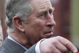 Zakażony książę Karol jest poważnie chory! Widać to po DŁONIACH!