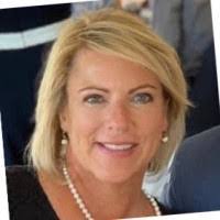 Leslie Hoffmann's Instagram, Twitter & Facebook