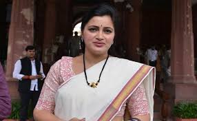 Navneet rana) · poonam bhardwaj · navneet rana · dev negi · dev. Covid Infected Amravati Mp Navneet Kaur Taken To Mumbai As Health Worsens