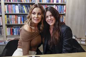 Laura Matamoros, sin filtros, sobre Carlo Constanzia: "Son momentos muy tensos los que he vivido. Conversaciones salidas de tono. Me siento coaccionada"