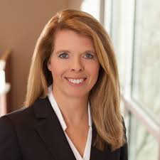 Julie Mathis's Instagram, Twitter & Facebook