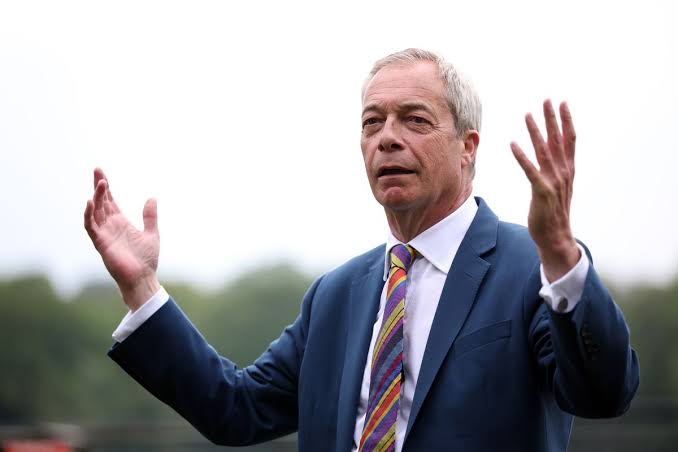 KEVIN MAGUIRE: 'Nigel Farage has fatal weakness - the decent majority could  wipe the smile off his face' - The Mirror